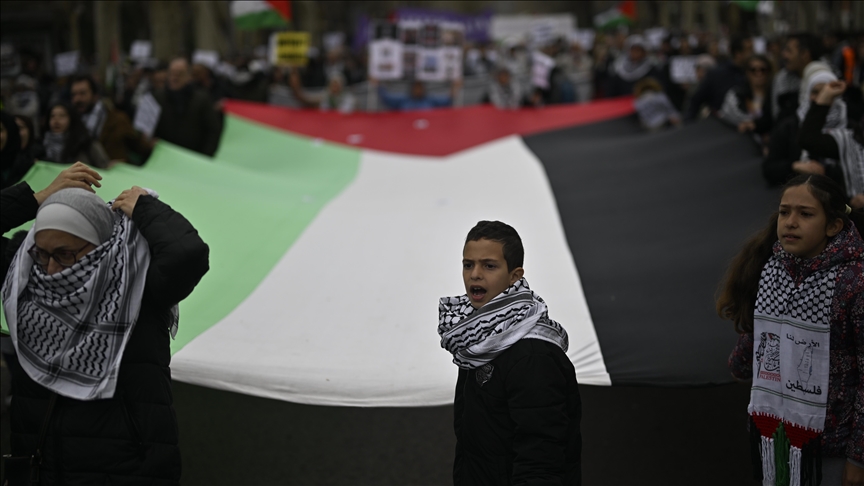 Miles de personas se manifiestan en Madrid en contra del “genocidio” de Israel en la Franja de Gaza