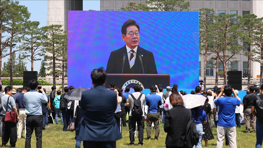 South Korea’s president appoints assistant special counsels for new probe into Yoon