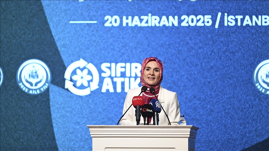 Bakan Göktaş: 2025 Aile Yılı'nda değerlerimizi yaşatan çalışmalarımızı sürdüreceğiz