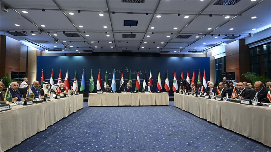 Arap Birliği Dışişleri Bakanları, İran-İsrail bağlantılı gelişmeler için İstanbul'da olağanüstü toplandı