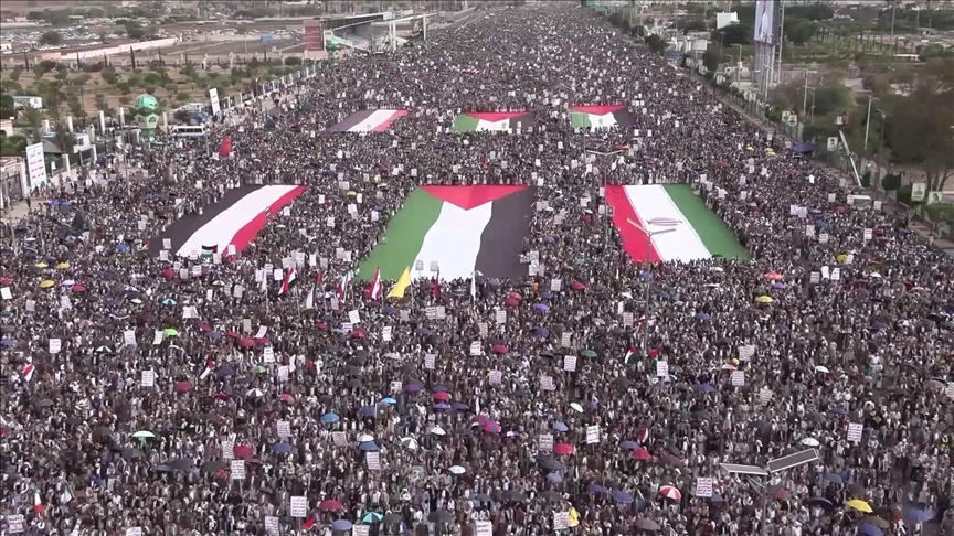 Jemen, mbahet tubim masiv kundër sulmeve izraelite në Gaza dhe Iran