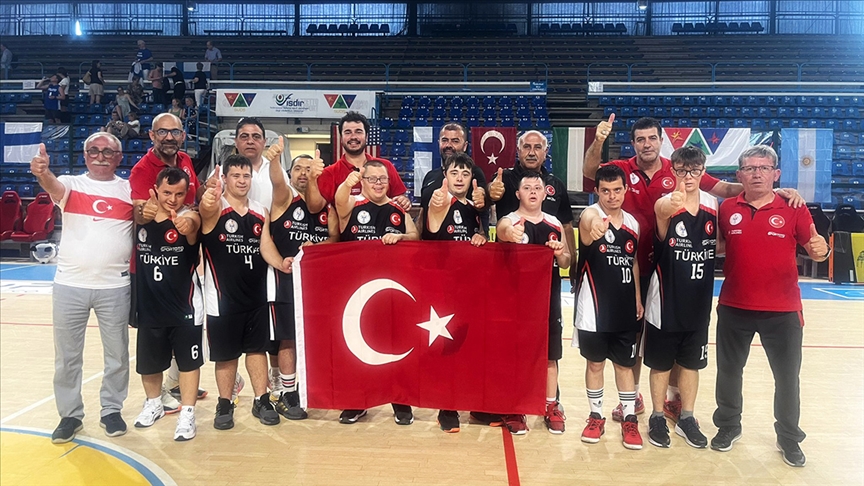 Down Sendromlular Basketbol Milli Takımı, Avrupa Şampiyonası'nda ikinci oldu