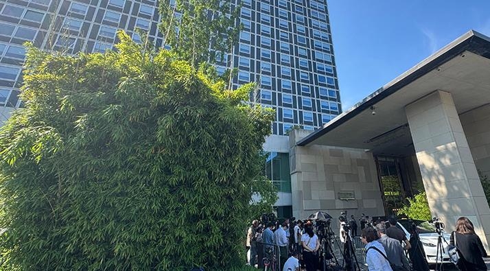 Geneva meeting begins in bid to halt escalating Israel-Iran conflict