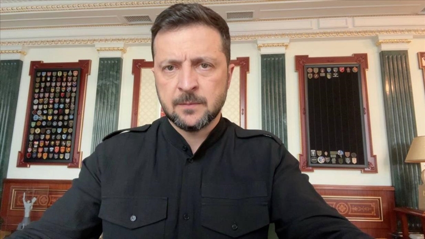 Зеленский призвал «усилить давление» на РФ