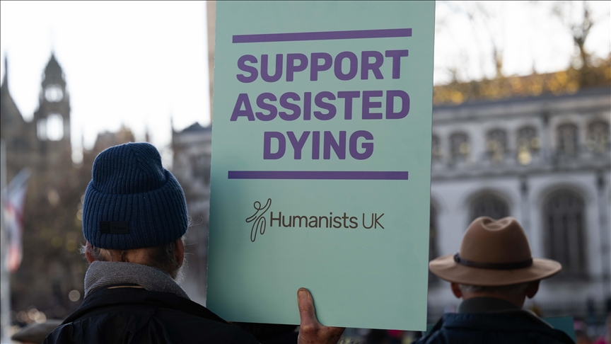 Assisted dying set to become law in England, Wales following historic vote