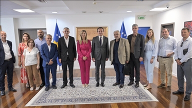 Kryeministri Kurti priti në takim grupin punues ndërshtetëror për rrugën Prizren-Tetovë