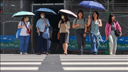 1 dies, 100 more hospitalized as sweltering temperatures hit Japan