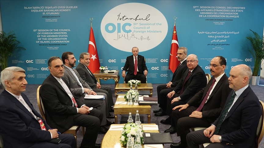 Cumhurbaşkanı Erdoğan'dan İstanbul'da diplomasi trafiği