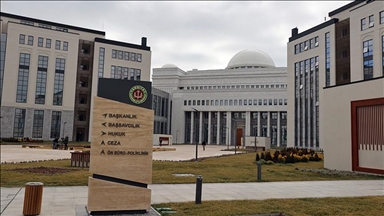 Yargıtay casus yazılımla eşinin yazışmalarını kaydeden kişinin cezalandırılmasına hükmetti