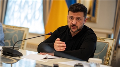 Ukrayna Devlet Başkanı Zelenskiy: Ukrayna topraklarında bugün 695 bin Rus askeri var
