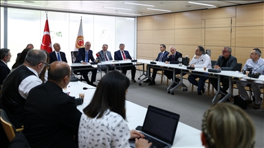 TBMM Başkanı Kurtulmuş, Brüksel'de Türk gazetecilerle bir araya geldi