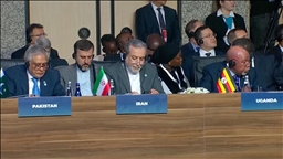 عراقچی: در حال حاضر در زیر بمباران، نمی‌توان با آمریکا گفت‌وگو کرد