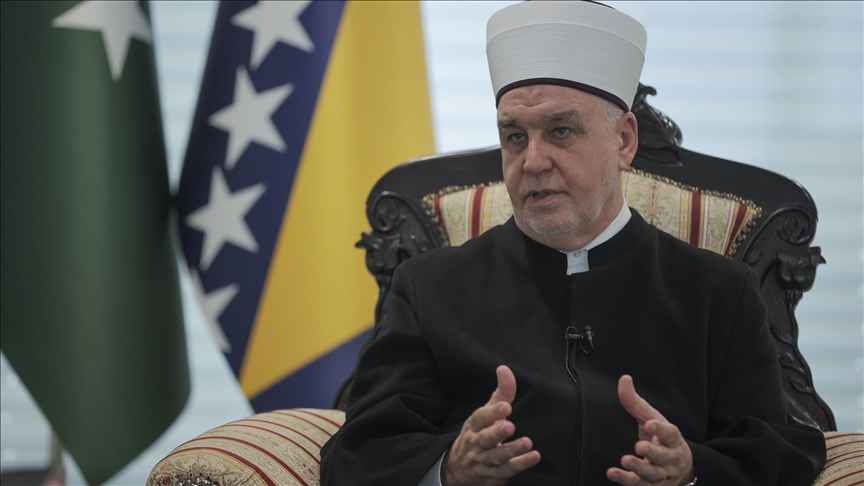 Reisul-ulema Kavazović osudio sinoćnji napad na Iran: Svijet će postati još nesigurniji