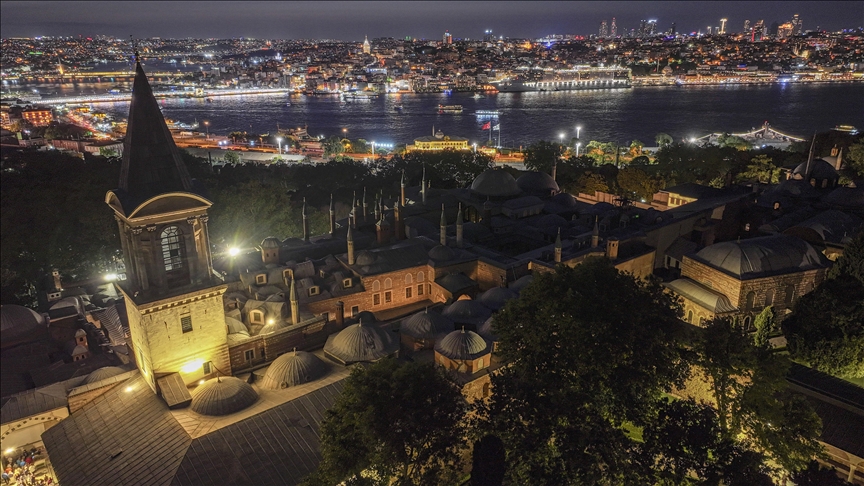 Topkapı Sarayı’nda gece turları yaz boyunca devam edecek