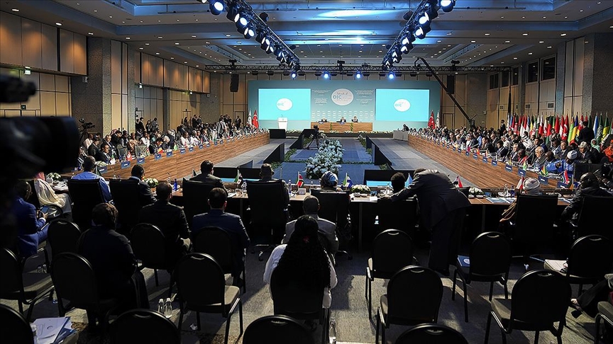 İslam İşbirliği Teşkilatı, ABD'nin İran'a saldırısından derin endişe duyulduğunu bildirdi