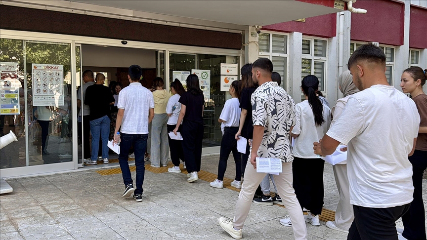 YKS'de Alan Yeterlilik Testleri oturumu başladı