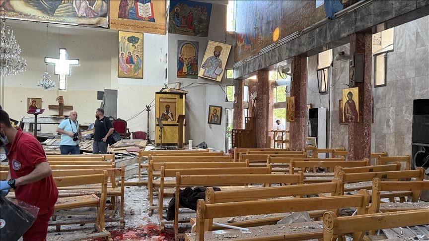Li Şamê di dêrekê da teqîn çêbû û 20 kes hatin kuştin