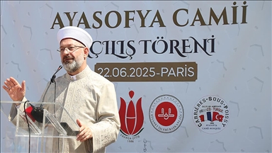 Diyanet İşleri Başkanı Erbaş: Medeniyetin en önemli merkezi camilerdir, mescitlerdir