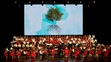 Cumhurbaşkanlığı Çocuk Orkestrası ve Korosu İstanbul'daki ilk konserini AKM'de verdi
