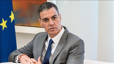 ‘The world on edge of dark abyss’ says Spanish premier about US attacks on Iran