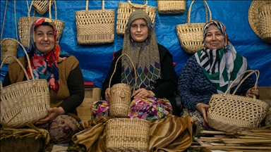 Ağaköylü kadınların el emeği hasır ürünleri yurdun dört bir yanında alıcı buluyor