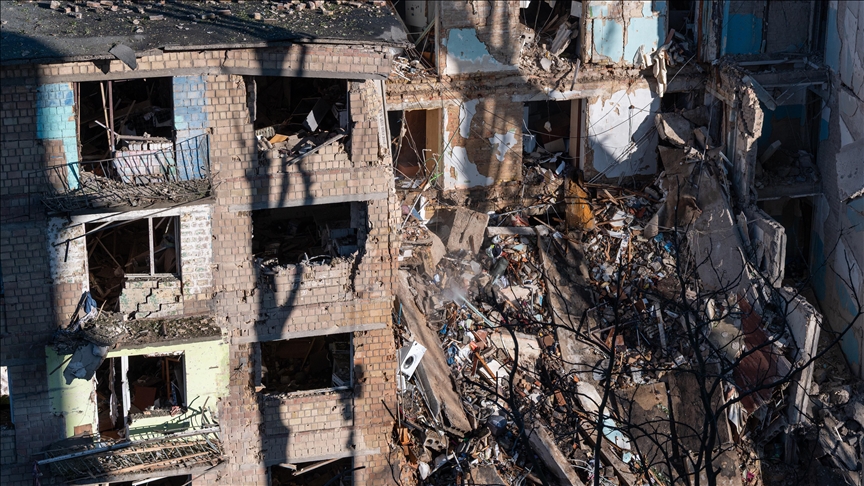 Ukraine says 7 killed, 22 injured in Russian airstrike on capital Kyiv
