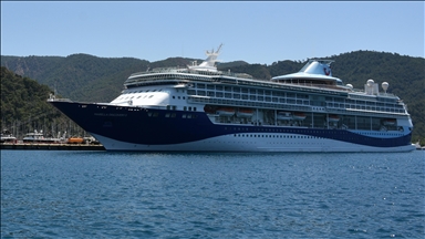 Yolcu gemisi "Marella Discovery 2" ile Marmaris'e 1797 turist geldi