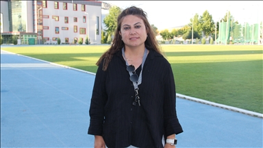 Kanseri yenen eski milli atletin hedefi yetiştirdiği sporcularla olimpiyatlarda yer almak