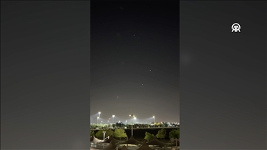 İ, Katar ve Irak’taki ABD üslerine ıı başlattı