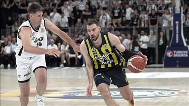 Fenerbahçe Beko, deplasmanda Beşiktaş Fibabanka'yı 91-87 yendi