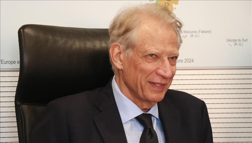 Dominique de Villepin lance son parti, La France humaniste