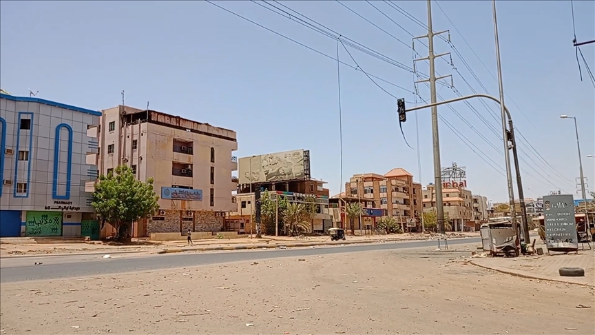 Sudan'da ordunun kontrolüne geçen başkent Hartum, sakinlerinin evlerine dönmesini bekliyor