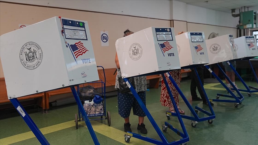 New York'ta Demokrat Parti belediye başkan adayı için ön seçim yapılıyor