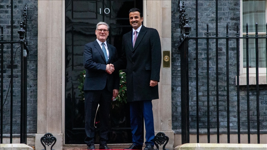 UK premier holds talks with Qatari emir amid regional tensions