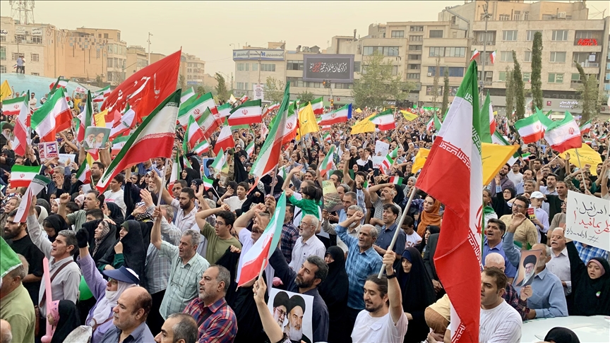 طهران.. "احتفالات نصر" بعد إعلان وقف النار مع إسرائيل