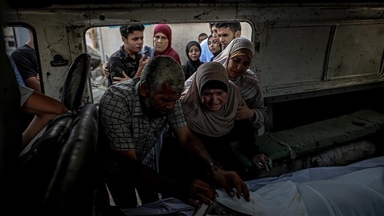 Israeli forces kill at least 50 more Gazans, including many seeking to reach food