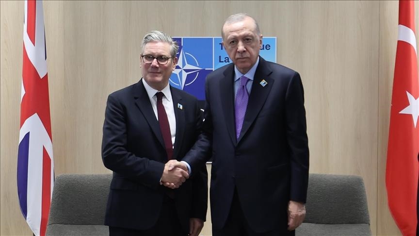Serokomar Erdogan bi Serokwezîrê Îngiltereyê Starmer ra hat bal hev