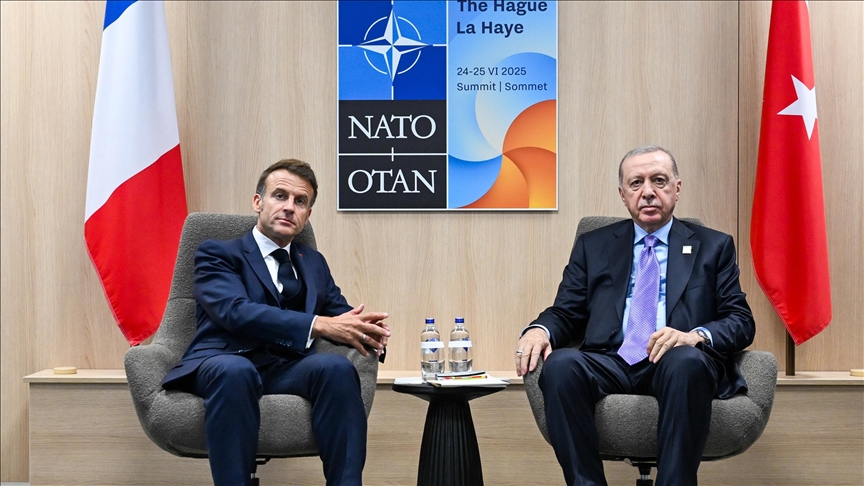 Turkish President Erdogan meets French counterpart Macron on sidelines of NATO summit