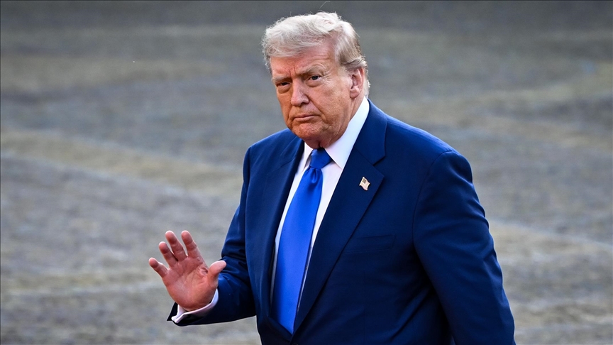 ABD Bakan覺 Trump "襤娶硃紳'覺 Bombala" ark覺s覺yla B-2 uça覺n覺n videosunu paylat覺