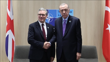 Presidenti Erdoğan takohet në Hagë me kryeministrin britanik Starmer