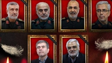 برگزاری مراسم تشییع فرماندهان و دانشمندان ایرانی کشته شده در حملات اسرائیل