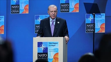 أردوغان: ترامب يحمل نية حسنة تجاه شرائنا مقاتلات "إف 35"