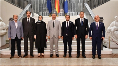 Kryeparlamentari Gashi priti në takim delegacionin e Kuvendit të Turqisë