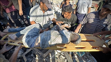 İsrail'in Gazze'de düzenlediği saldırılarda 32 Filistinli hayatını kaybetti