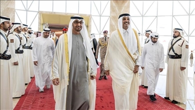 Le président des Émirats arabes unis s’est entretenu avec l’émir du Qatar après l’attaque iranienne 