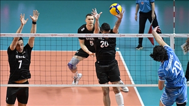 Türkiye, FIVB Erkekler Milletler Ligi'nde Slovenya'ya 3-0 mağlup oldu
