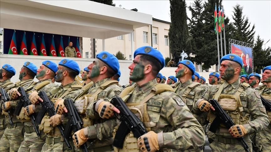 Azerbaycan ordusunun 107. kuruluş yıl dönümü kutlanıyor
