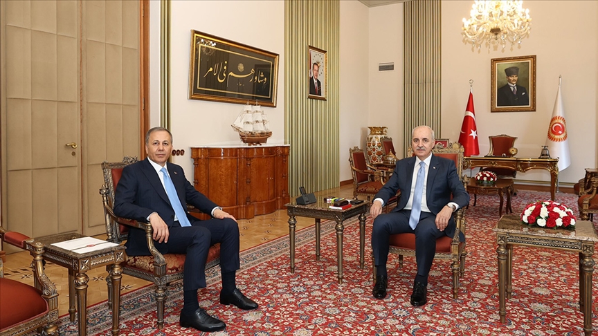 TBMM Başkanı Kurtulmuş, İçişleri Bakanı Yerlikaya'yı kabul etti