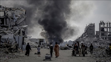 19 killed, dozens injured by Israeli army across Gaza Strip