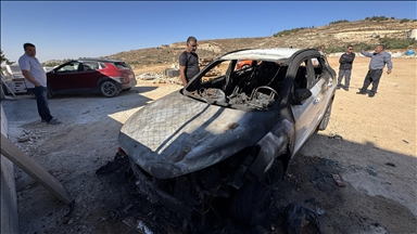الضفة.. مستوطنون إسرائيليون يهاجمون بلدة فلسطينية شمال رام الله